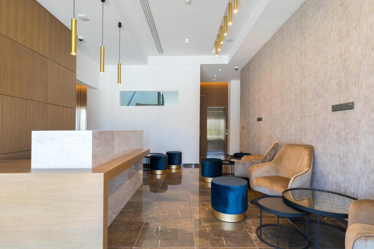 The Quality Lodge - Self Check-In Вороклини Екстериор снимка